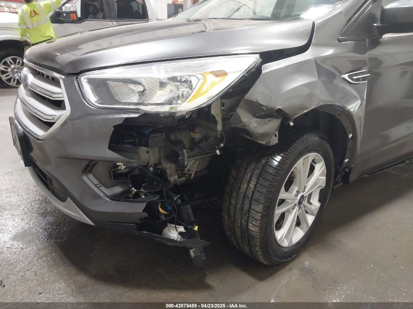 2018 Ford Escape Se VIN: 1FMCU9GD7JUB45119 Lot: 42075459