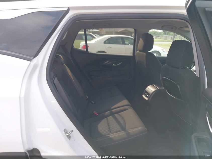 2022 GMC TERRAIN FWD SLE - 3GKALMEV9NL134012