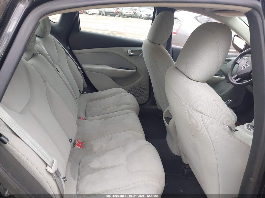 2013 DODGE DART VIN: 1C3CDFBA0DD195451