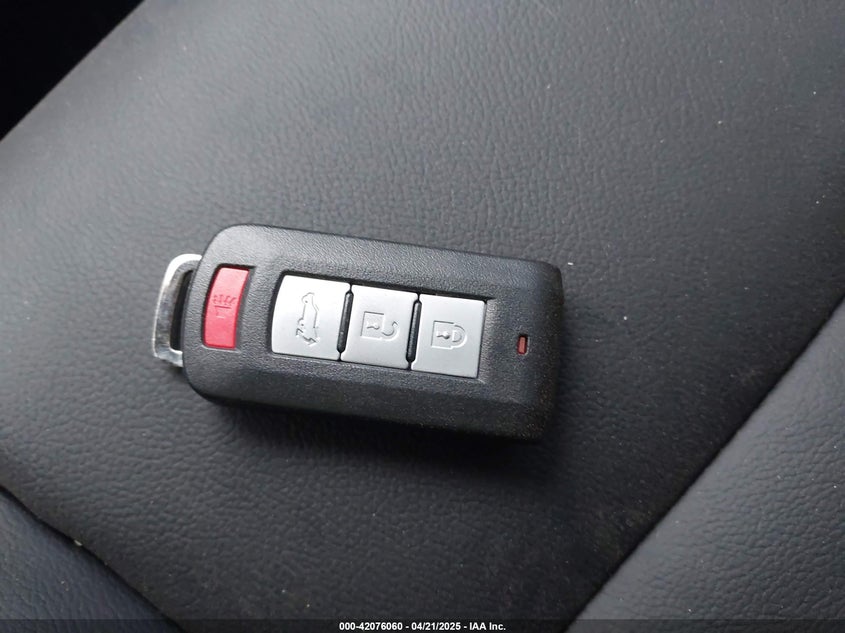 2025 MITSUBISHI ECLIPSE CROSS VIN: JA4ATWAA6SZ009607