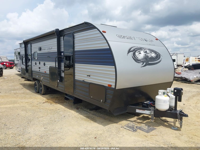 2022 CHEROKEE GREY WOLF TRAVEL TRAILED  (VIN: 4X4TCKC22NK080212)