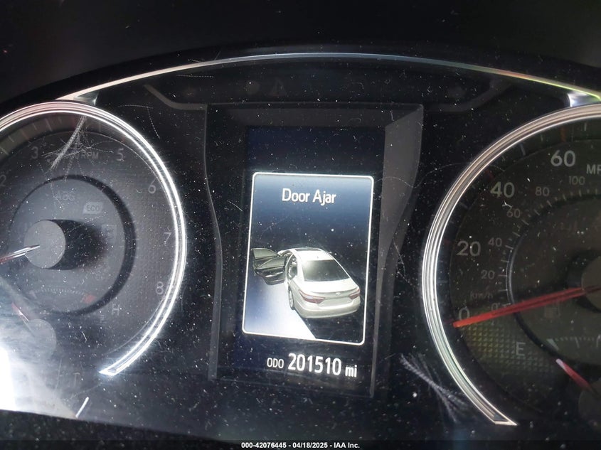 2017 TOYOTA CAMRY SE - 4T1BF1FK0HU656236