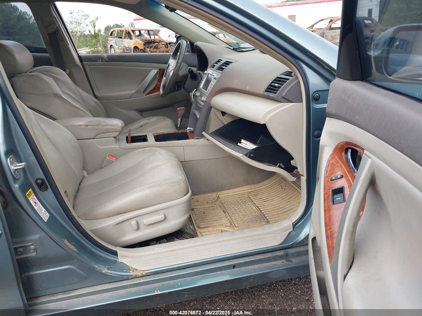 2011 TOYOTA CAMRY VIN: 4T1BK3EK8BU620892