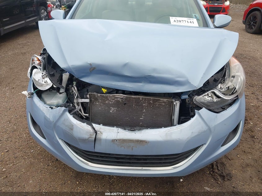 2011 HYUNDAI ELANTRA VIN: KMHDH4AE5BU124199