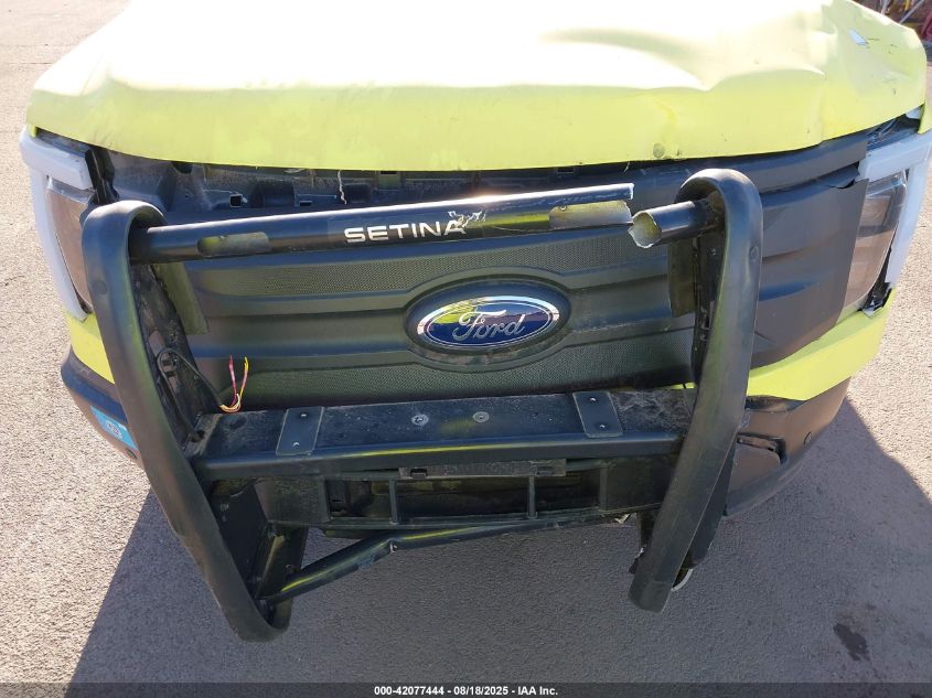 2023 Ford F-150 Lightning Pro VIN: 1FTVW1EL6PWG09856 Lot: 42077444