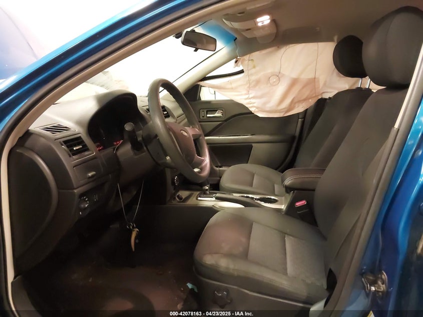 2012 FORD FUSION VIN: 3FAHP0HA8CR420451