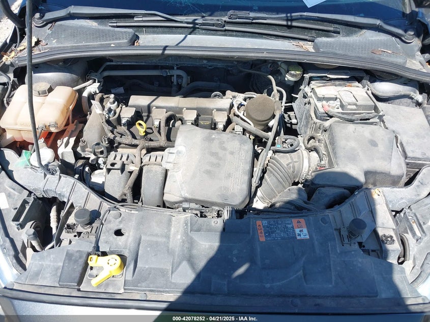 2015 FORD FOCUS VIN: 1FADP3J26FL334044