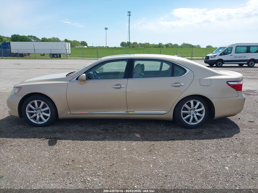 2008 LEXUS LS 460 VIN: JTHGL46F985030541