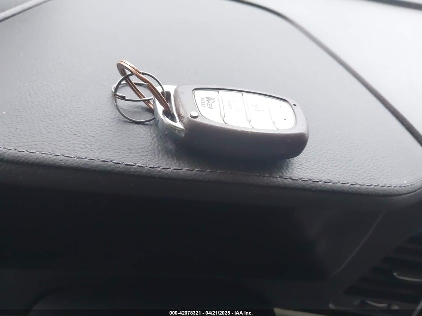 2016 HYUNDAI SONATA HYBRID VIN: KMHE24L12GA037983
