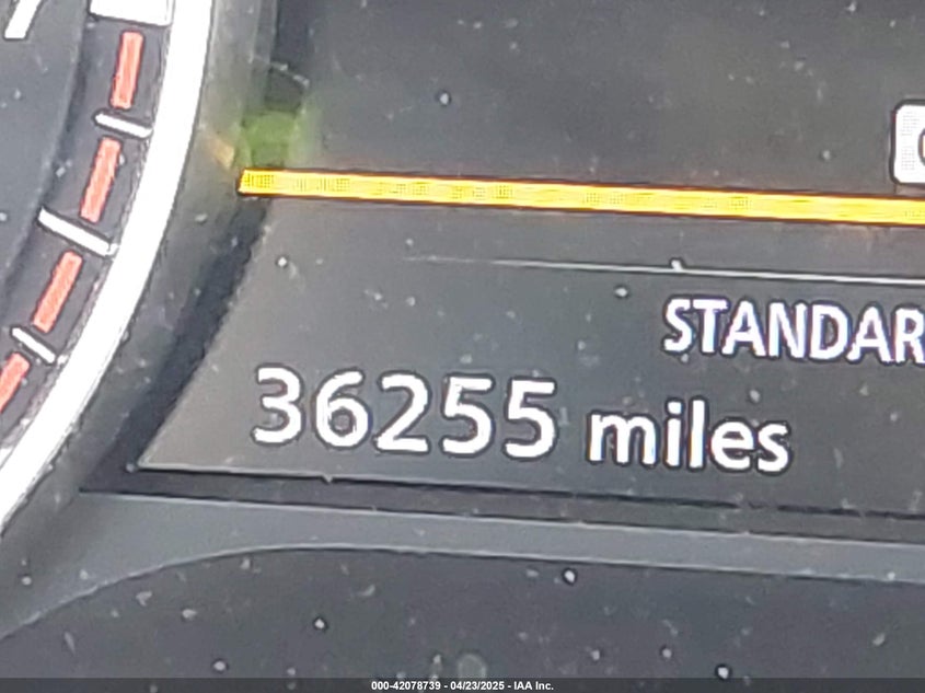 2022 NISSAN PATHFINDER SV 2WD - 5N1DR3BA5NC216393