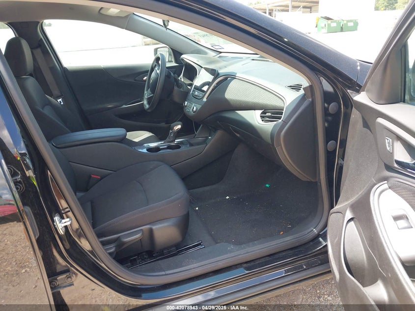 2025 CHEVROLET MALIBU VIN: 1G1ZD5STXSF130988
