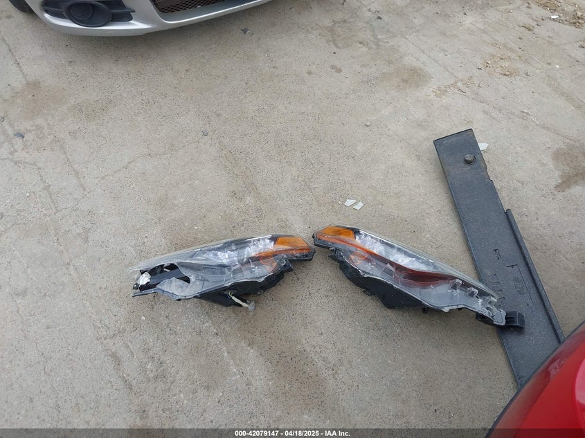 2017 TOYOTA COROLLA LE - 5YFBURHE9HP625869