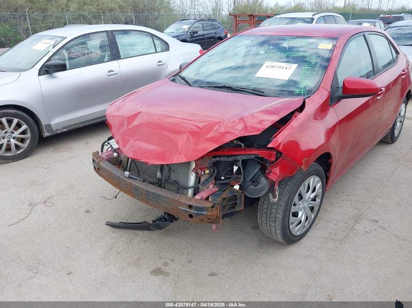 2017 TOYOTA COROLLA LE - 5YFBURHE9HP625869