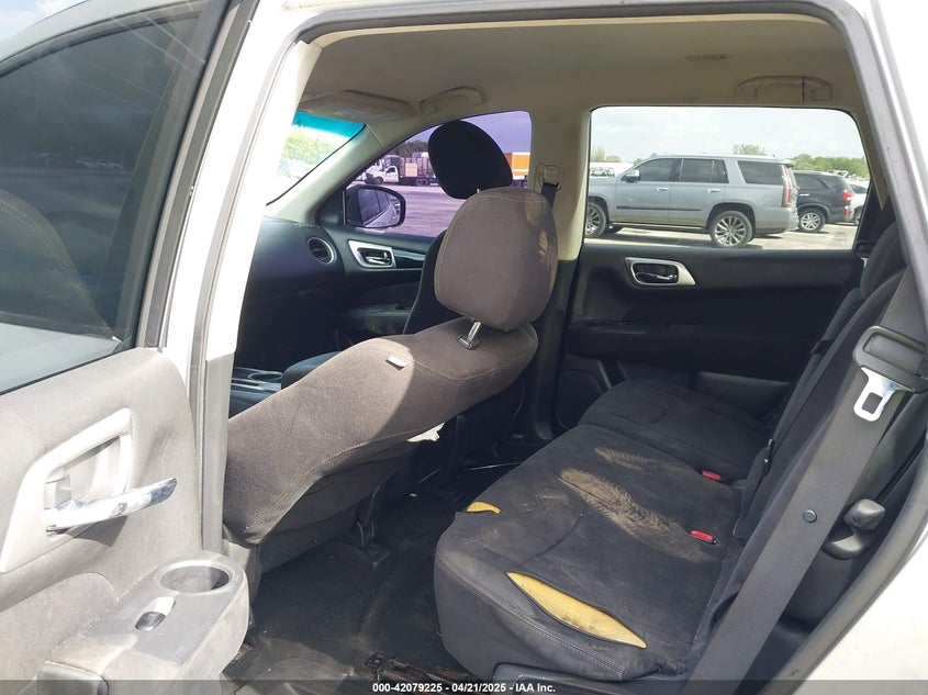 2013 Nissan Pathfinder Sv VIN: 5N1AR2MN6DC657123 Lot: 42079225