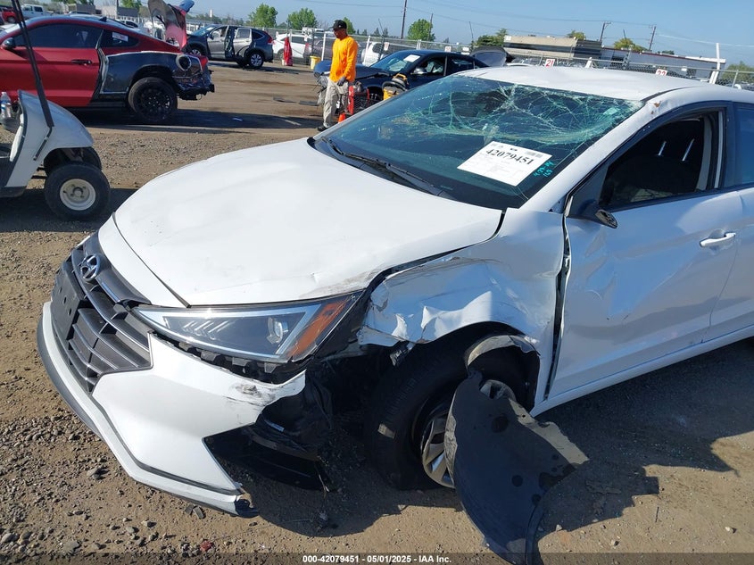 2020 HYUNDAI ELANTRA VIN: 5NPD74LF6LH589227