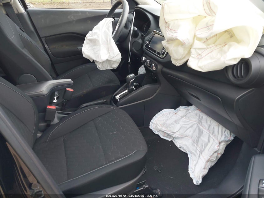 2021 NISSAN KICKS VIN: 3N1CP5BV6ML541547