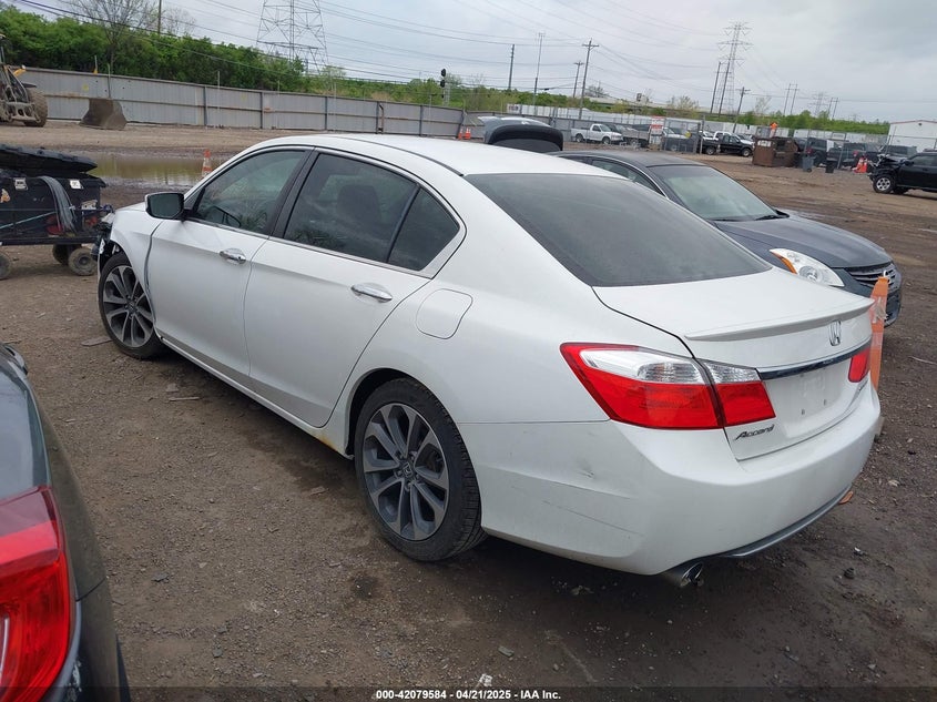 2015 HONDA ACCORD VIN: 1HGCR2F50FA050189