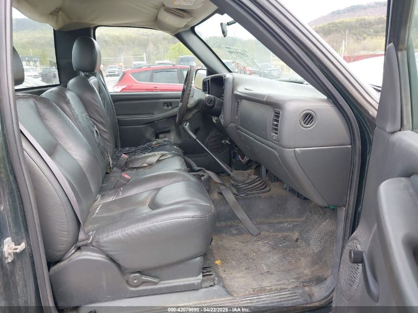 2004 GMC Sierra 2500Hd Work Truck