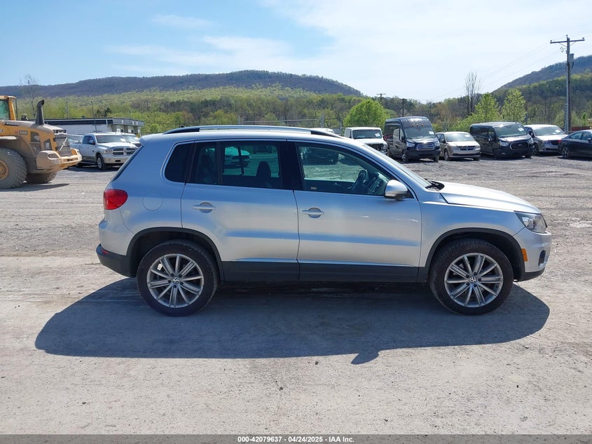 2016 VOLKSWAGEN TIGUAN S/SE/SEL/R-LINE - WVGBV7AX5GW505307