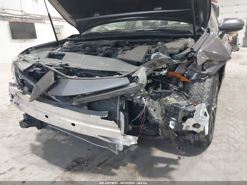 2018 TOYOTA CAMRY L/LE/XLE/SE/XSE - 4T1B11HK9JU010694