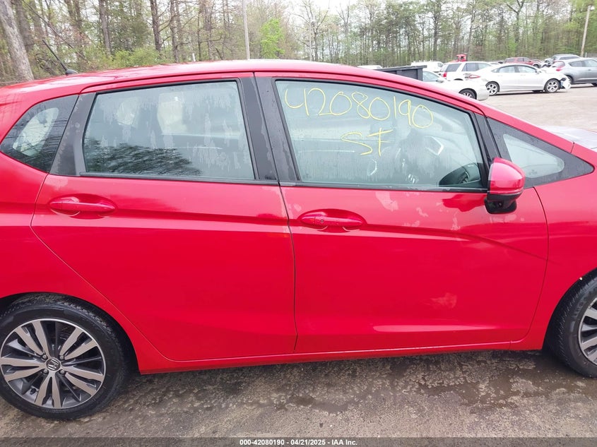 2015 HONDA FIT VIN: 3HGGK5H81FM756461