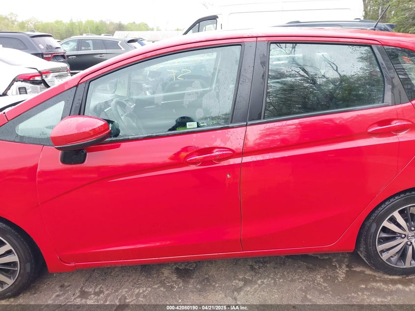 2015 HONDA FIT VIN: 3HGGK5H81FM756461