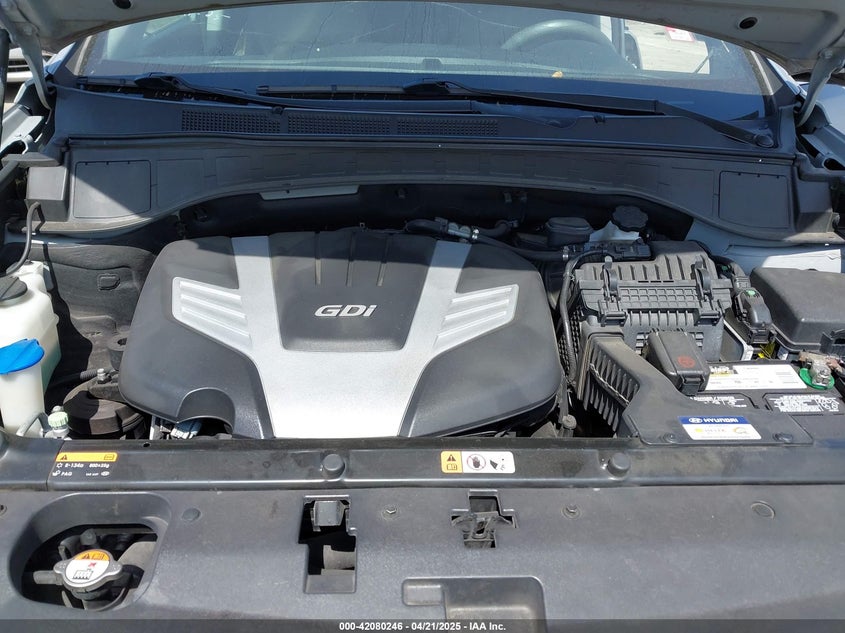2017 HYUNDAI SANTA FE VIN: KM8SR4HF3HU186163
