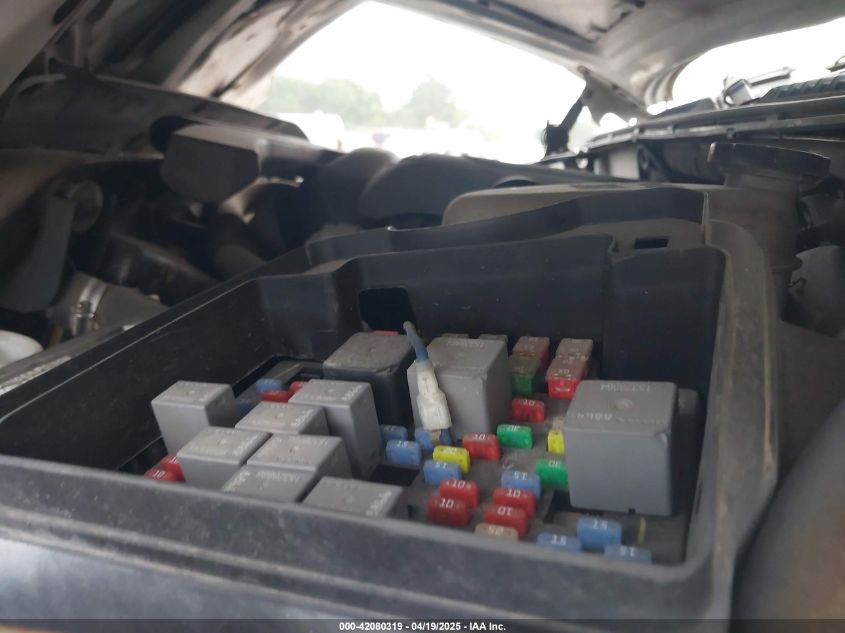 2003 Chevrolet Tahoe Ls VIN: 1GNEC13V33R300360 Lot: 42080319