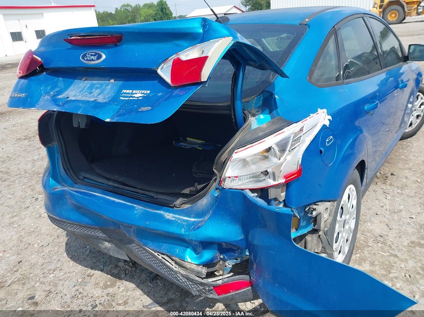 2012 FORD FOCUS VIN: 1FAHP3F28CL353247