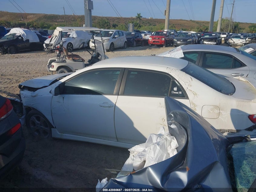 2013 TOYOTA COROLLA S - 2T1BU4EE0DC988885