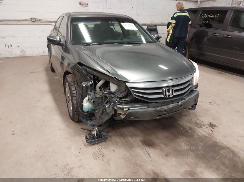 2012 HONDA ACCORD VIN: 1HGCP2F75CA224700