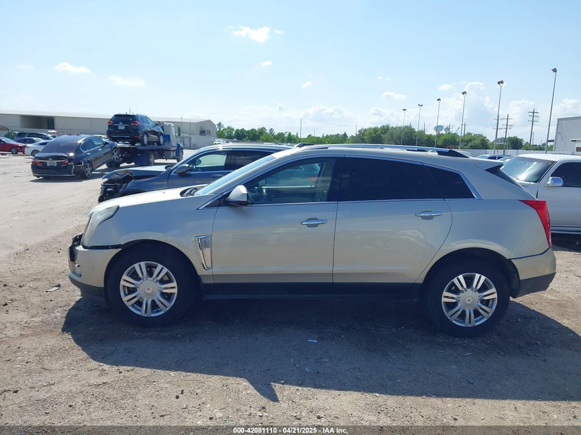 2015 CADILLAC SRX LUXURY COLLECTION - 3GYFNBE38FS528925