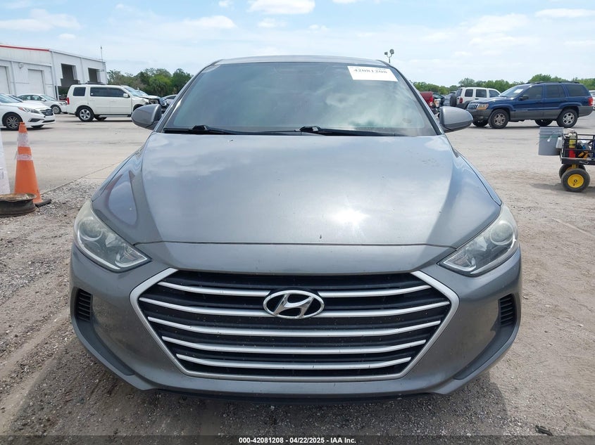 2018 HYUNDAI ELANTRA VIN: 5NPD84LF2JH386054