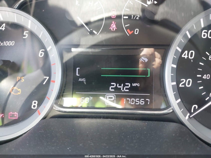 2014 NISSAN SENTRA VIN: 3N1AB7AP7EY261404