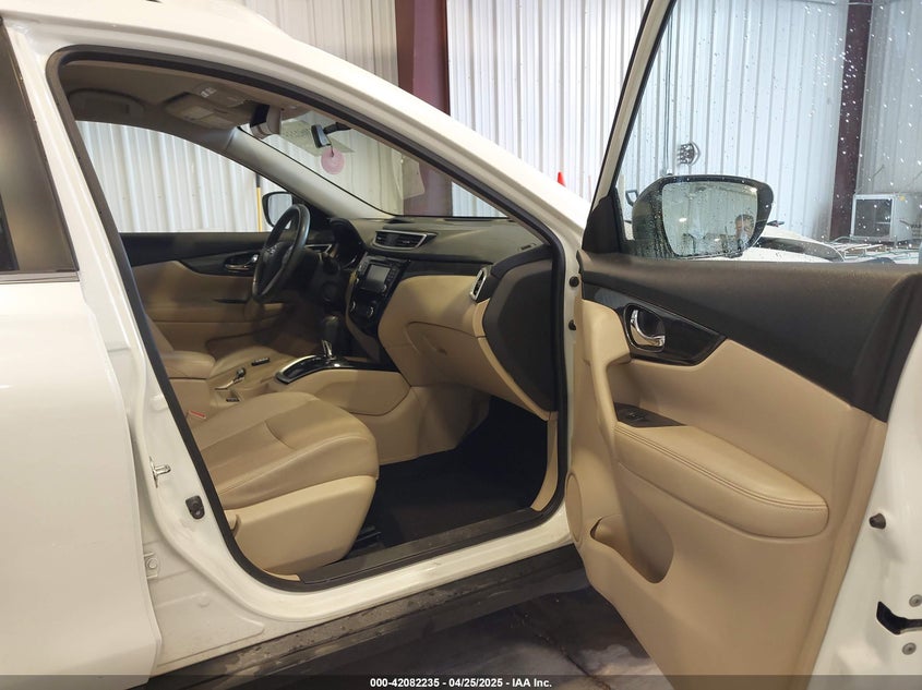 2016 NISSAN ROGUE SL - KNMAT2MV7GP703027