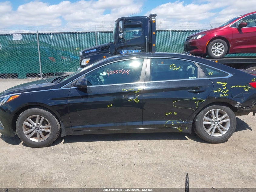 2016 HYUNDAI SONATA SE - 5NPE24AF6GH407389