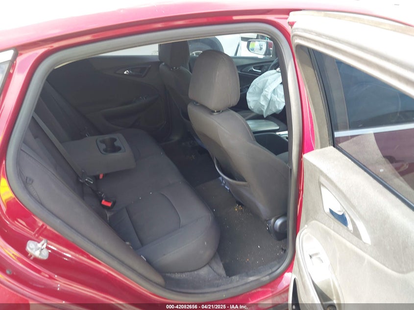 2018 CHEVROLET MALIBU VIN: 1G1ZD5ST2JF206671