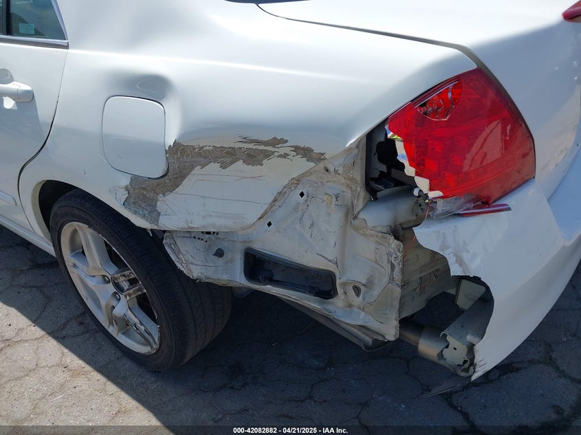 2007 HONDA ACCORD VIN: 1HGCM66587A070536
