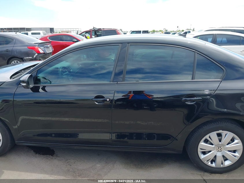 2014 VOLKSWAGEN JETTA VIN: 3VWD17AJ9EM417360