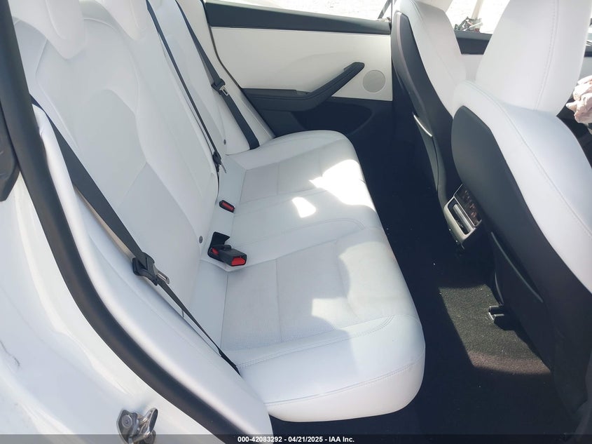 2024 Tesla Model 3 Long Range Dual Motor All-Wheel Drive/Rear-Wheel Drive VIN: 5YJ3E1EAXRF797586 Lot: 42083292