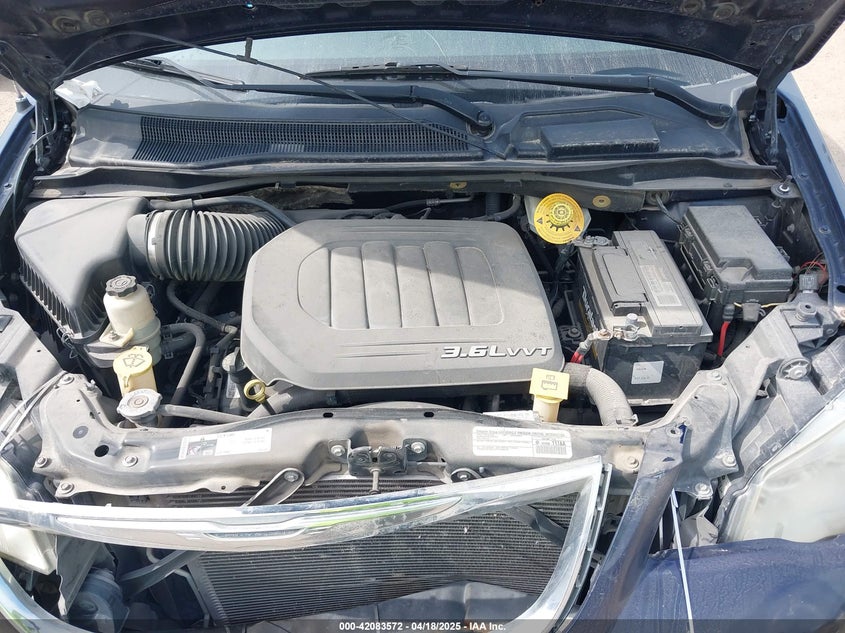 2015 Chrysler Town & Country Touring VIN: 2C4RC1BG4FR505732 Lot: 42083572