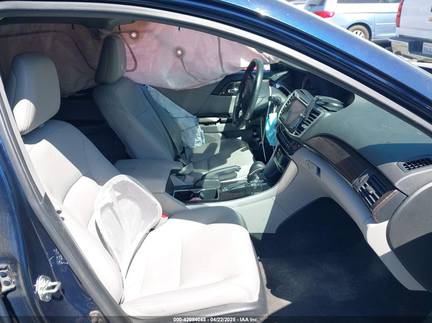 2017 HONDA ACCORD VIN: 1HGCR2F93HA097870
