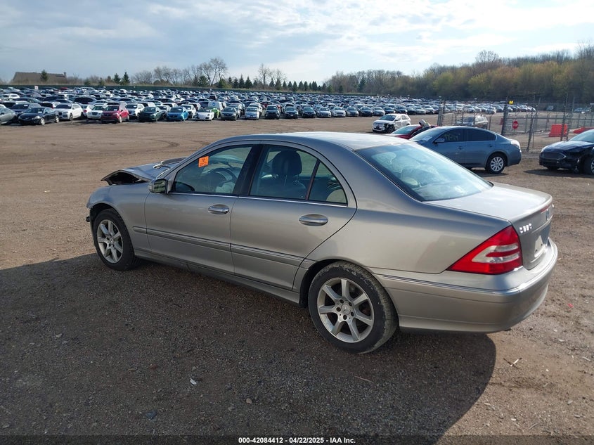 2007 MERCEDES-BENZ C VIN: WDBRF87H97F851056