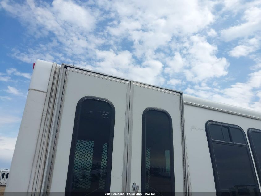 2019 Ford E-450 Cutaway VIN: 1FDFE4FSXKDC56164 Lot: 42084464