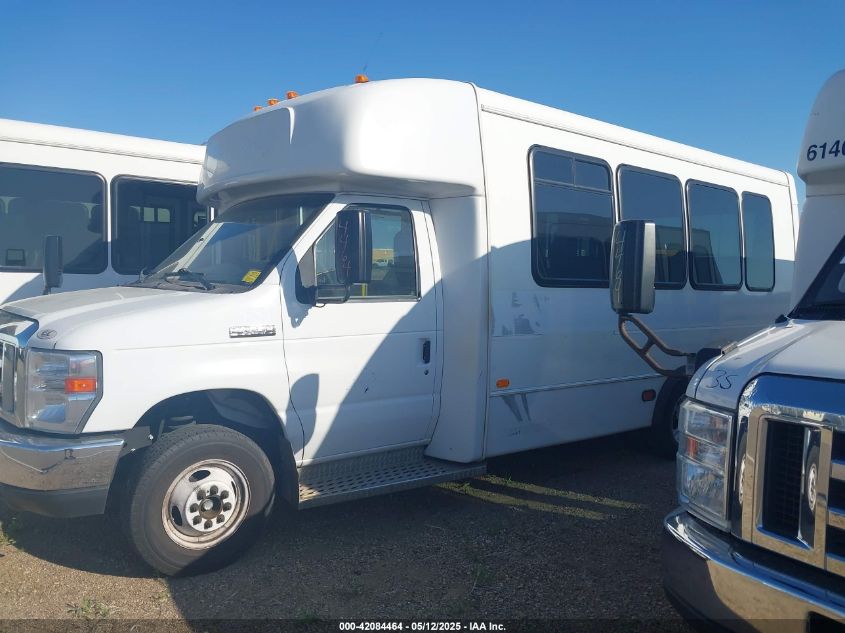 2019 Ford E-450 Cutaway VIN: 1FDFE4FSXKDC56164 Lot: 42084464