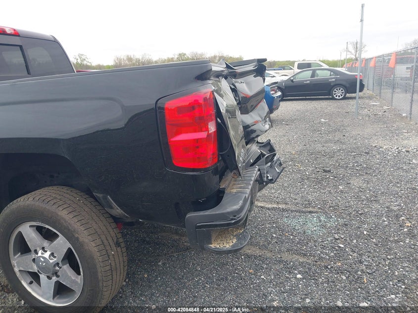 2016 CHEVROLET SILVERADO 2500HD VIN: 1GC1KWE82GF276364