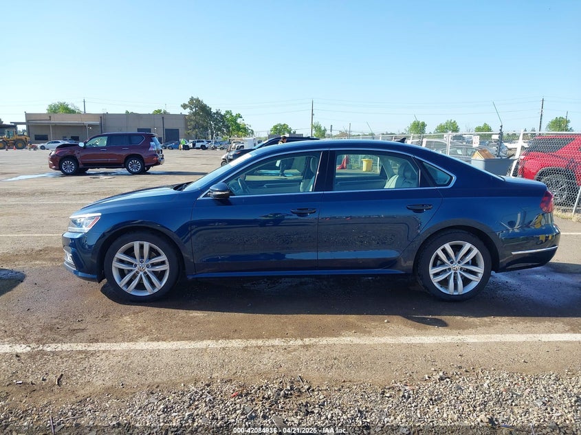 VIN 1VWBA7A3XJC038887 2018 VOLKSWAGEN PASSAT 2.0T SE