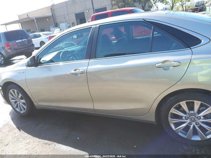 2015 TOYOTA CAMRY HYBRID VIN: 4T1BD1FK1FU174975