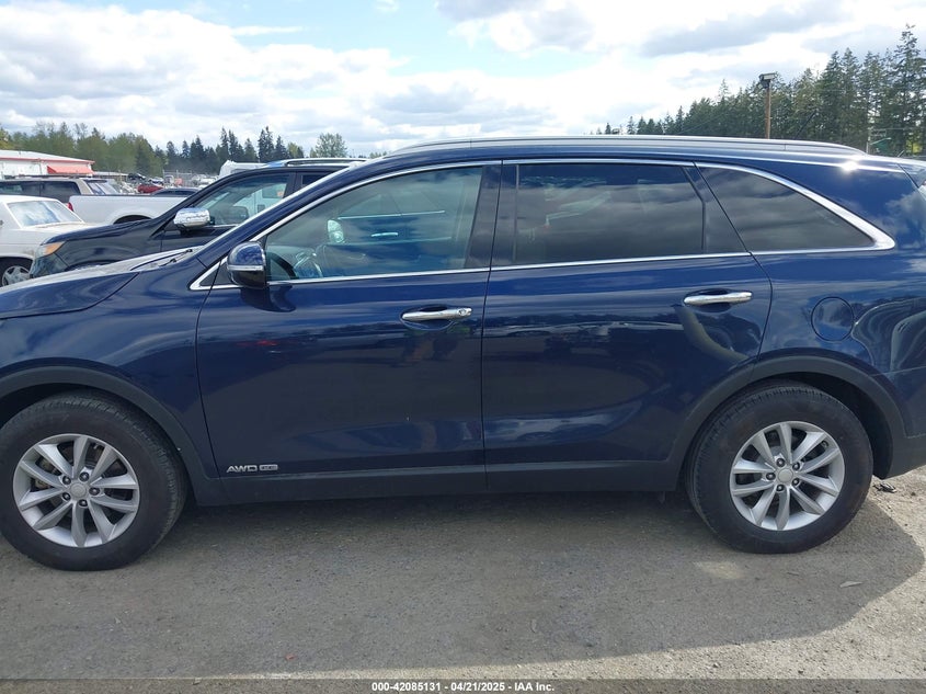 2017 KIA SORENTO VIN: 5XYPGDA51HG335348