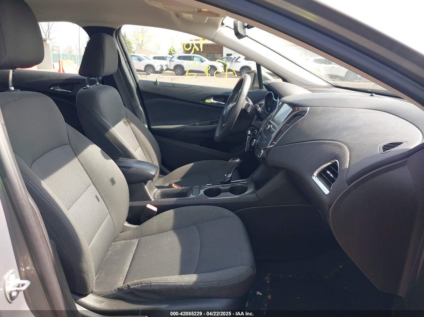 2018 CHEVROLET CRUZE VIN: 1G1BE5SM2J7202024